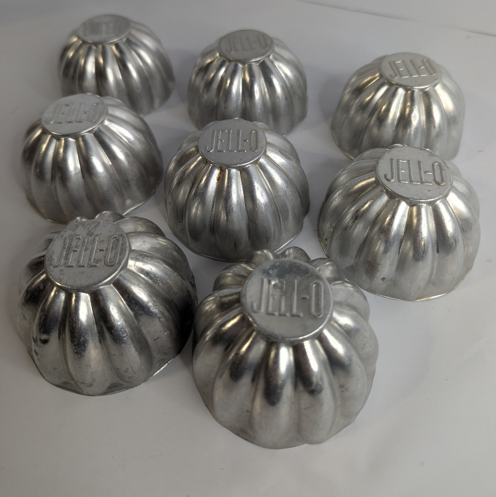 Lot of 8 Vintage Aluminum Mini JELL-O Molds 3" Embossed Top